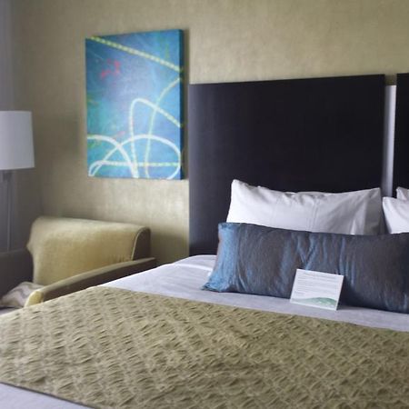 Best Western Plus Laguardia Airport Hotel ニューヨーク 部屋 写真